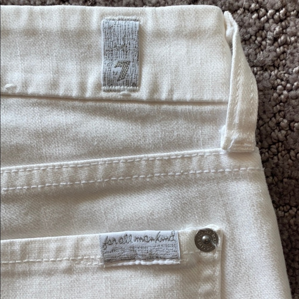 7 White Jeans - Picture 5 of 6